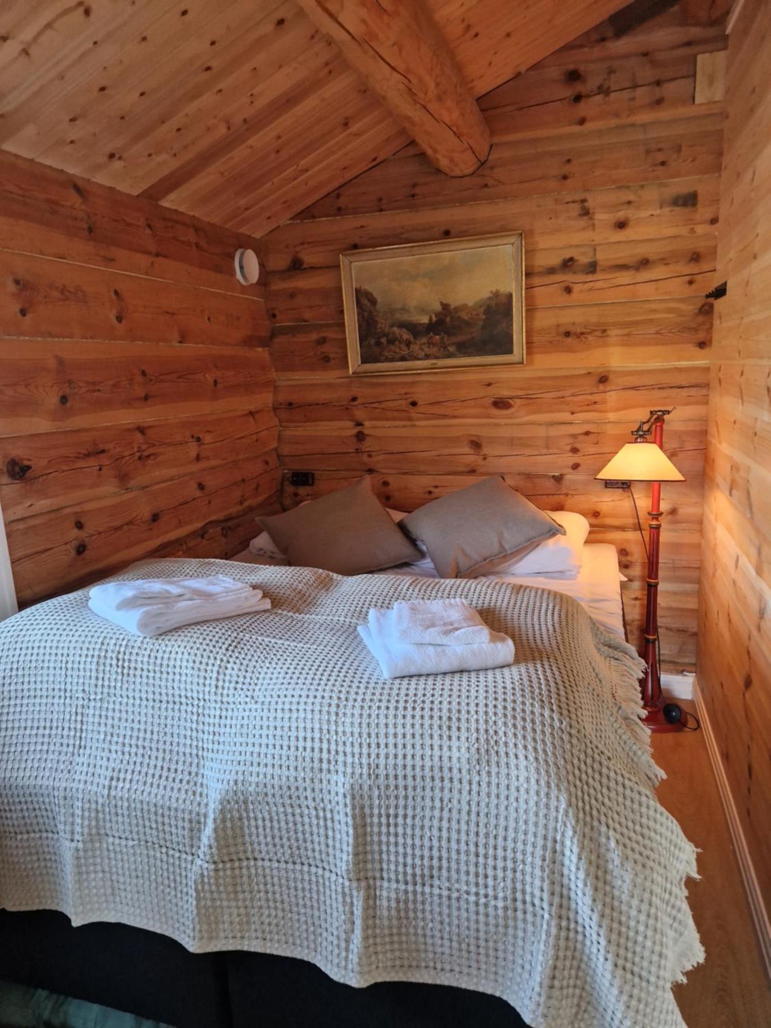Hotel Valsoya Valsøyfjord Zewnętrze zdjęcie