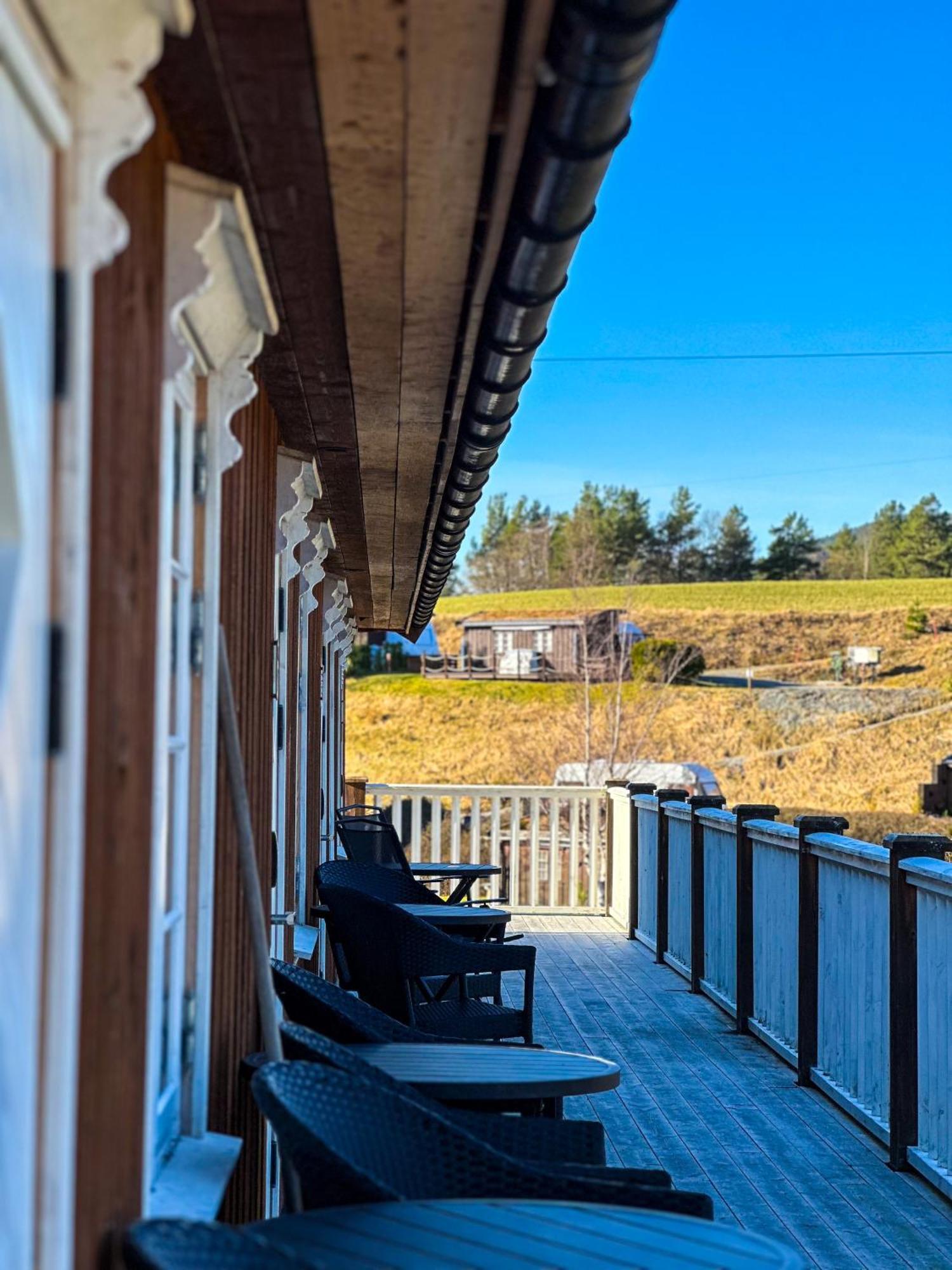 Hotel Valsoya Valsøyfjord Zewnętrze zdjęcie